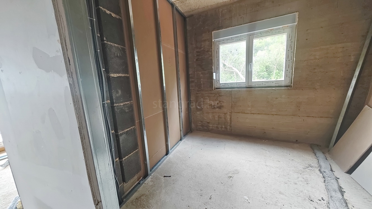 Krk, appartamento al 2° piano di un nuovo edificio in ottima posizione!