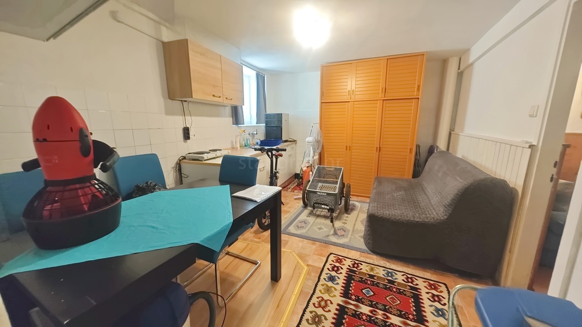 Krk, casa in pietra con terrazza e vista mare!