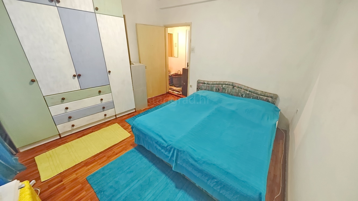 Krk, casa in pietra con terrazza e vista mare!