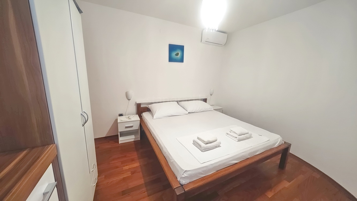 Baška, appartamento duplex vicino al mare!