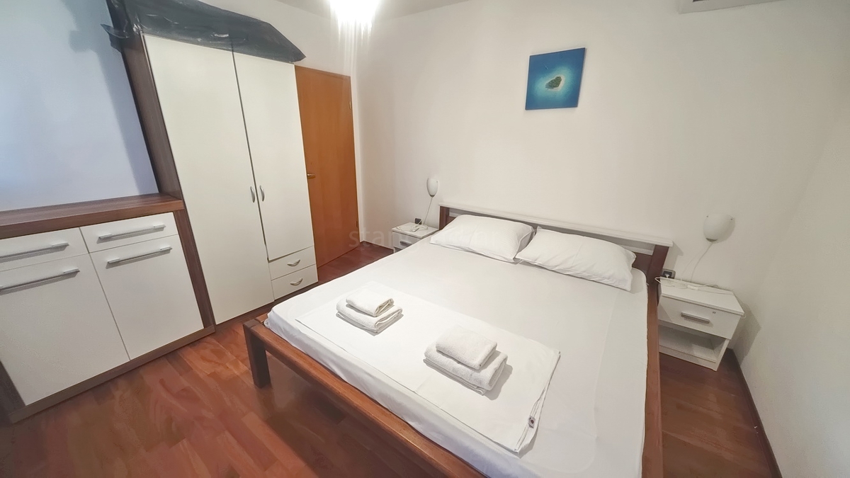 Baška, appartamento duplex vicino al mare!