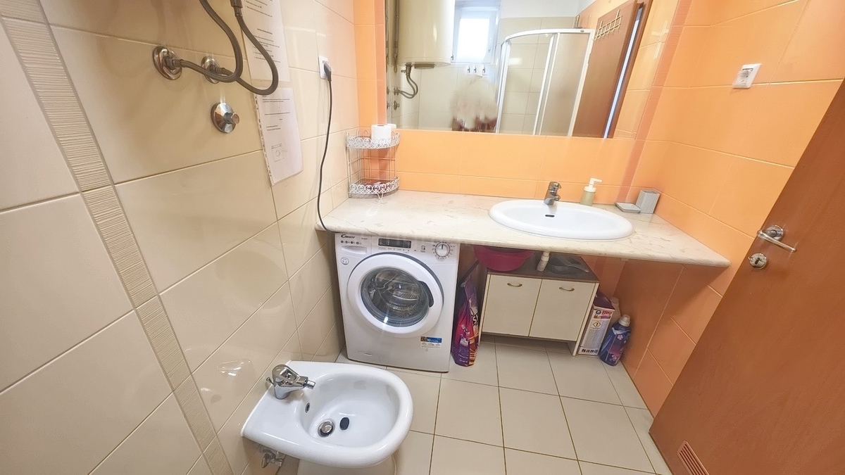 Baška, appartamento duplex vicino al mare!