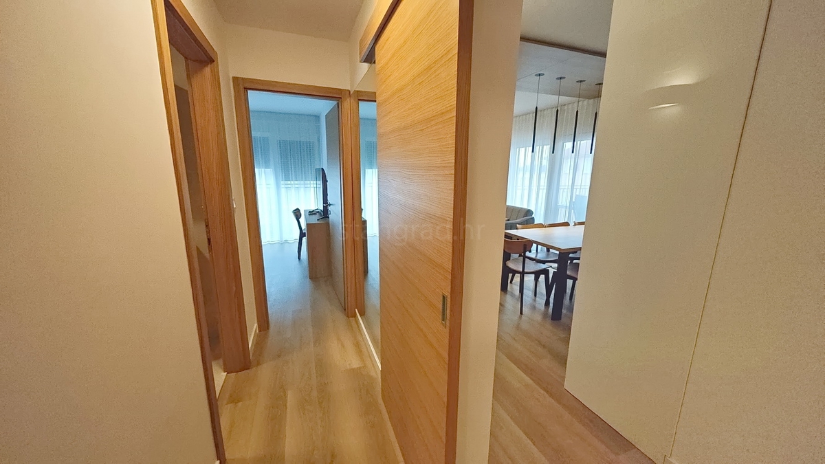 Malinska, appartamento ammobiliato in una nuova costruzione vicino al mare!