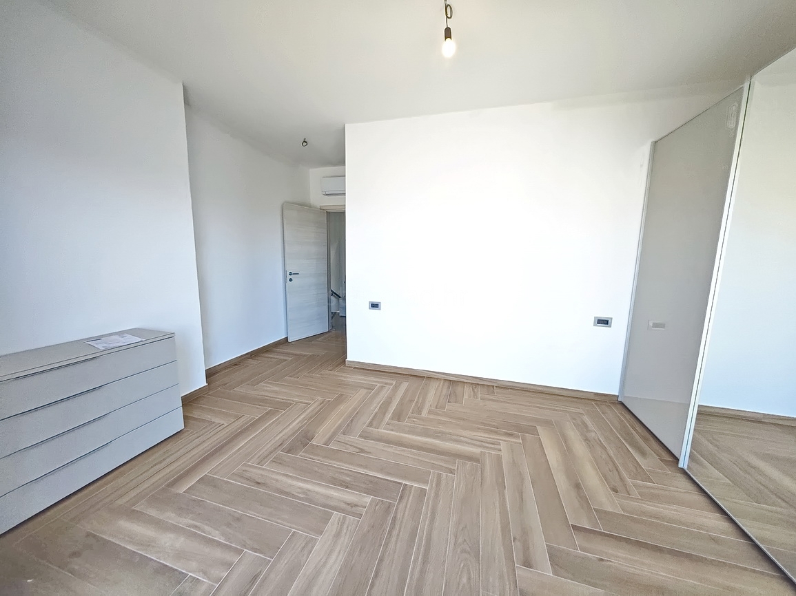 Malinska, casa bifamiliare con piscina e vista mare!