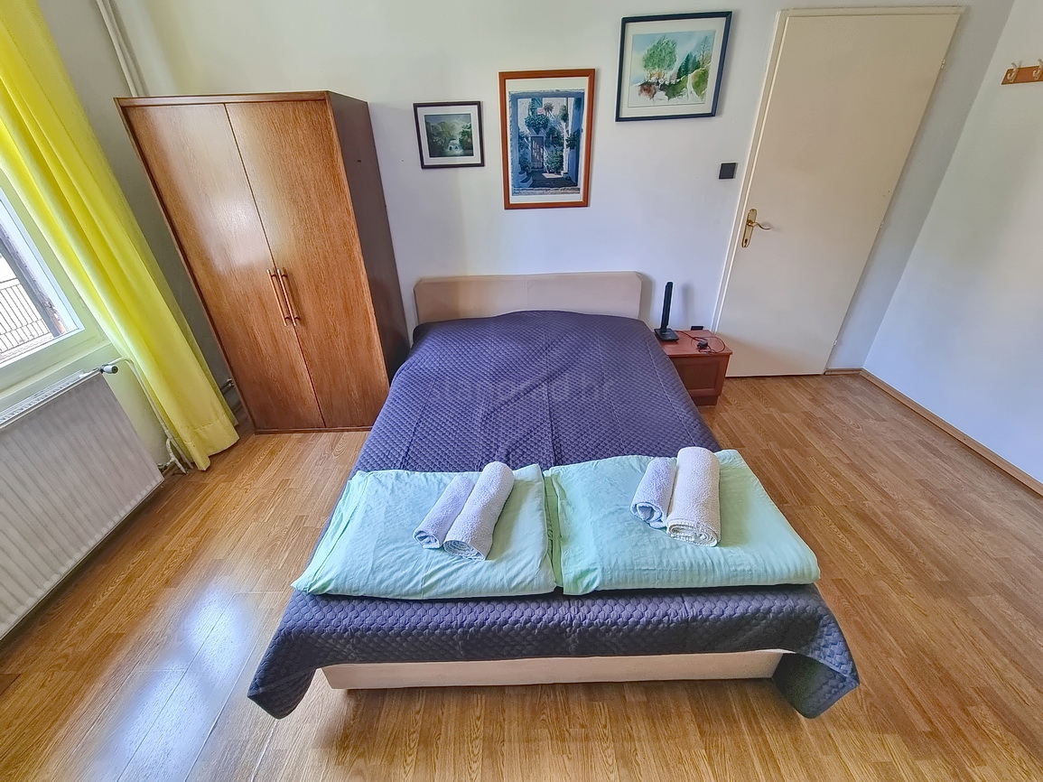 Malinska, spazioso appartamento arredato vicino al mare e al centro!