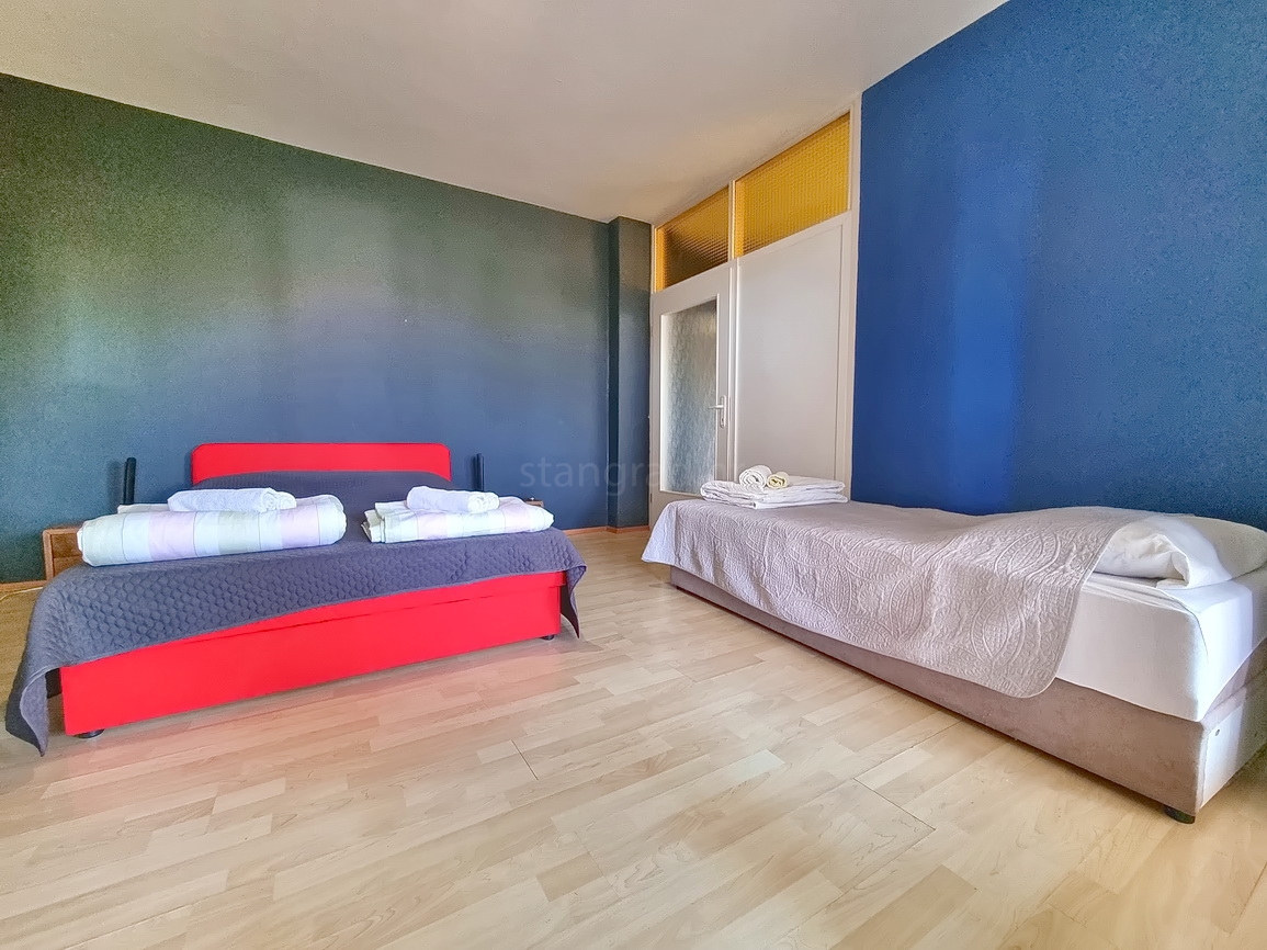 Malinska, spazioso appartamento arredato vicino al mare e al centro!