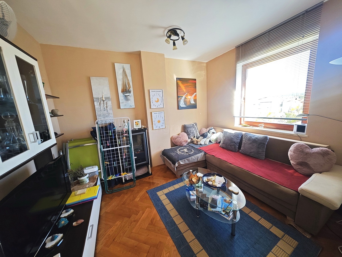 Malinska, appartamento duplex vicino al mare con vista!