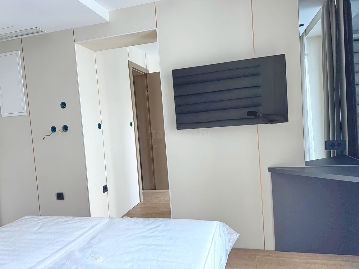 Crikvenica, moderno appartamento in un edificio di lusso nel centro!