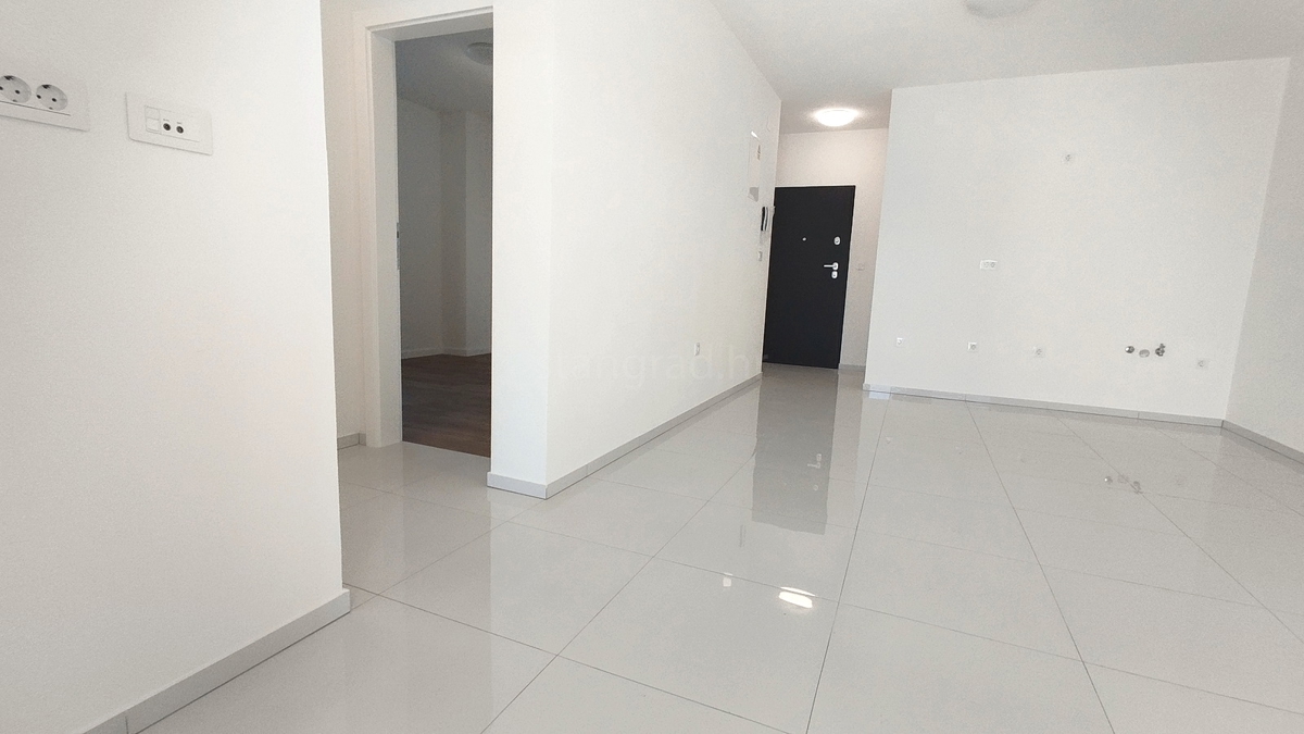 Novi Vinodolski, nuovo appartamento 2 camere al 1° piano con vista!