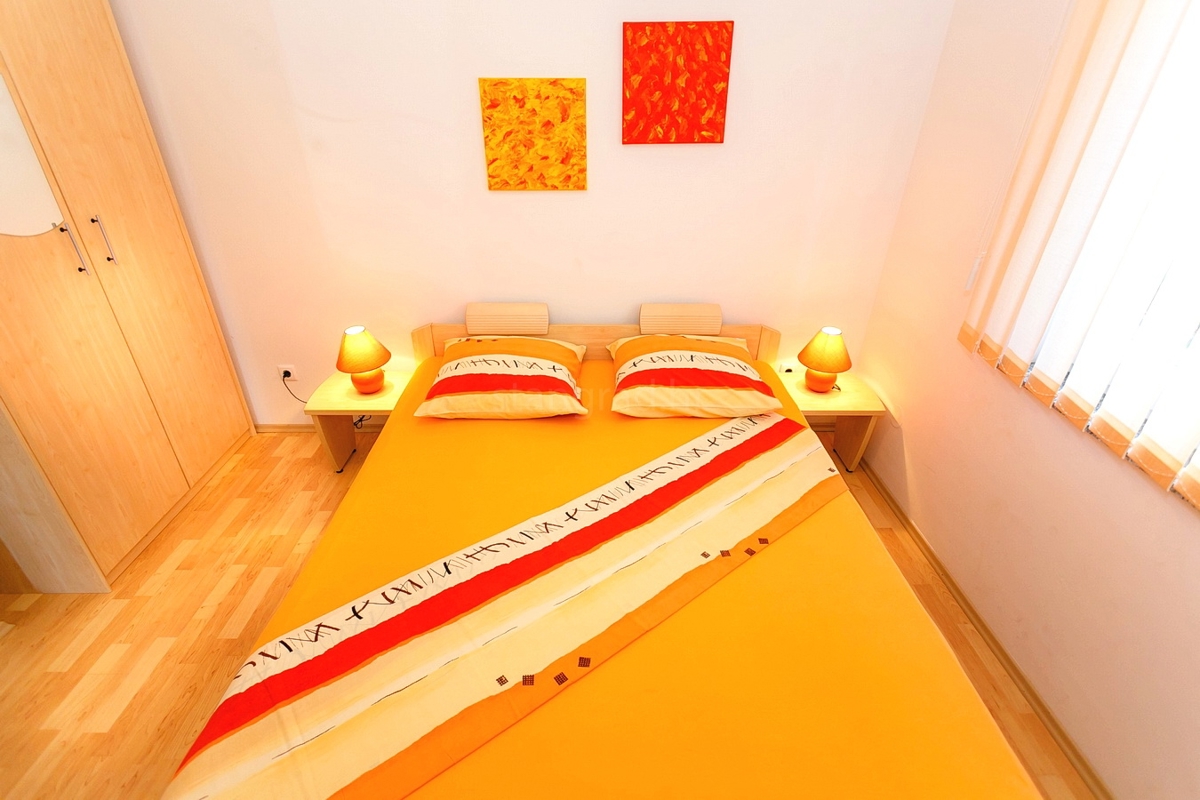 Krk, condominio con 7 unità abitative vicino al mare!