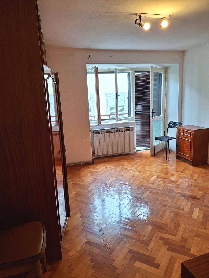 Zona di Krk, casa in pietra a schiera con vista mare!