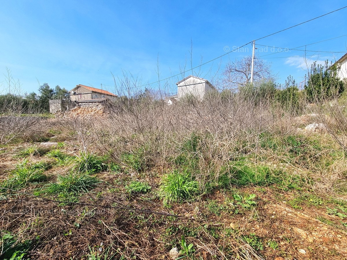 Zona Malinska, terreno edificabile in buona posizione!