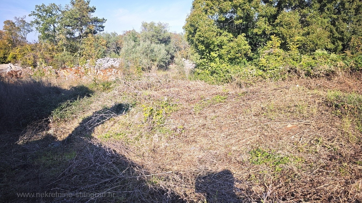 Malinska, terreno edificabile con vista mare!