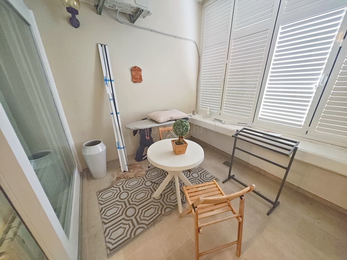 Njivice, casa a un piano in un'ottima posizione vicino al mare!