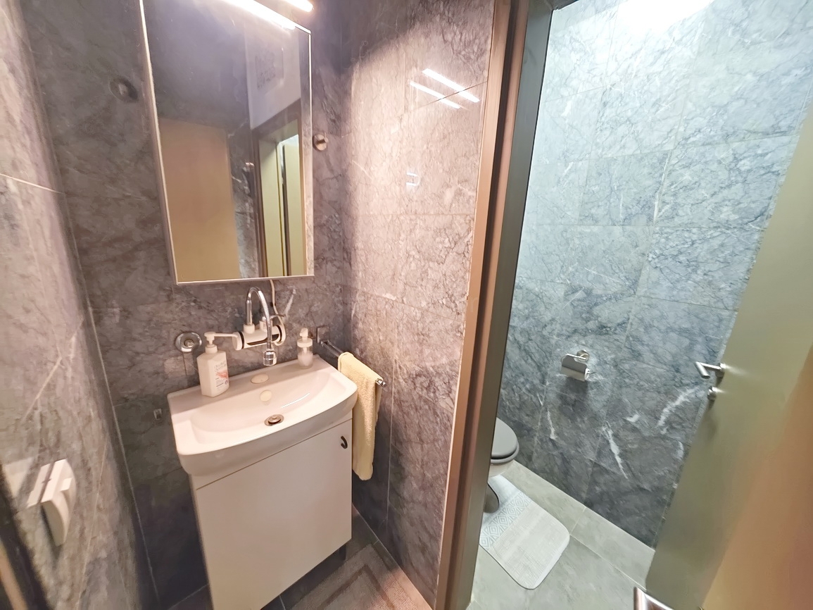 Njivice, casa a un piano in un'ottima posizione vicino al mare!