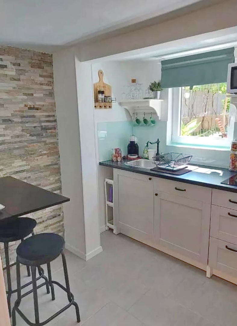 Krk, monolocale al piano terra con giardino!