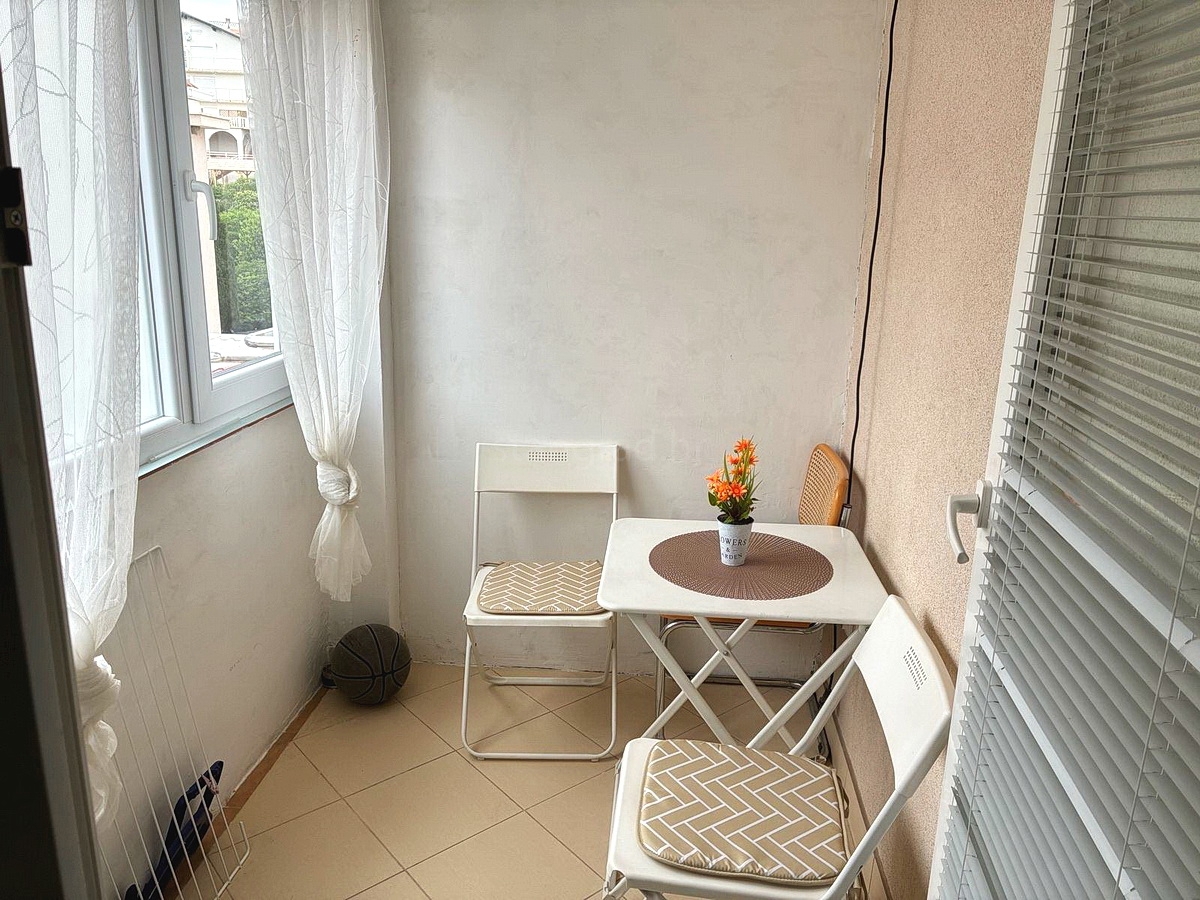 Novi Vinodolski, monolocale arredato in centro, a 200 m dal mare! Occasione!