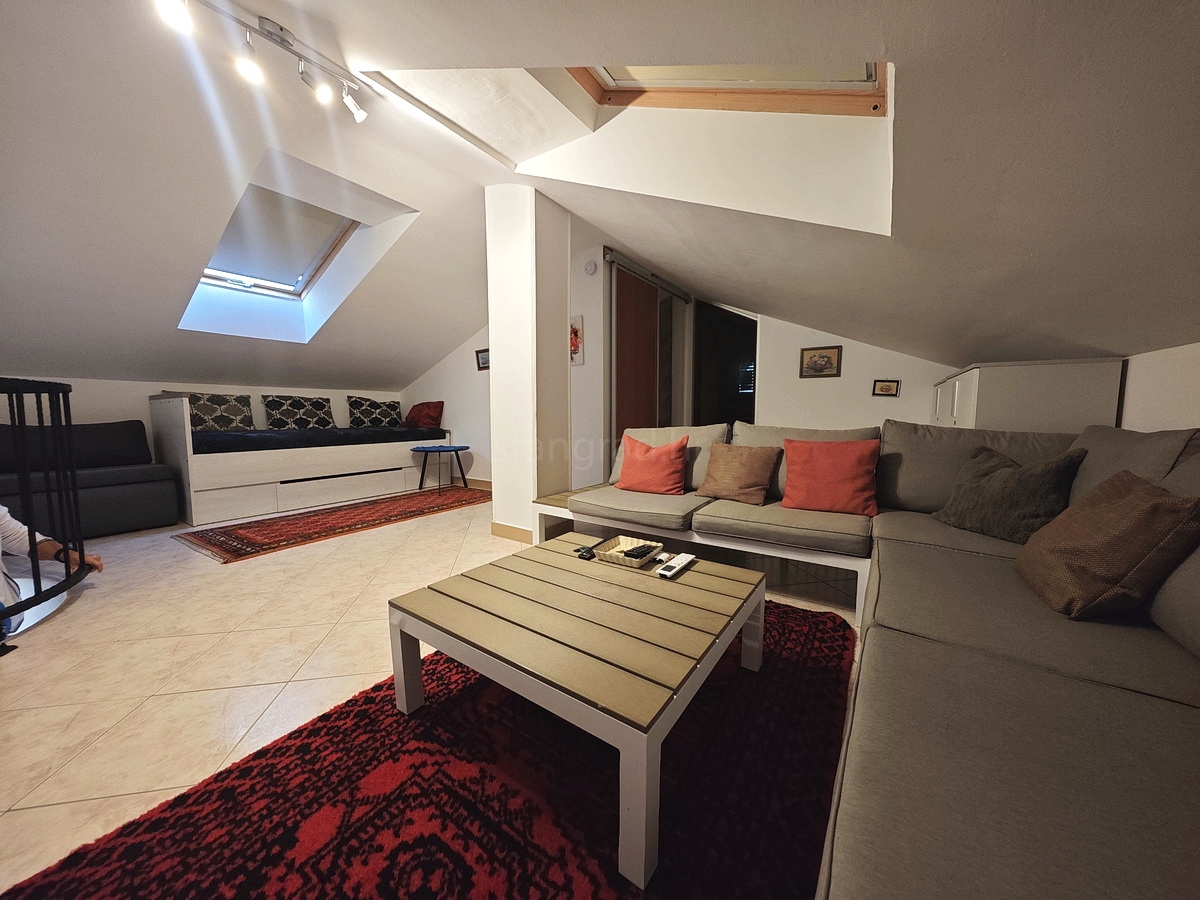 Baia di Soline, appartamento duplex vicino al mare!