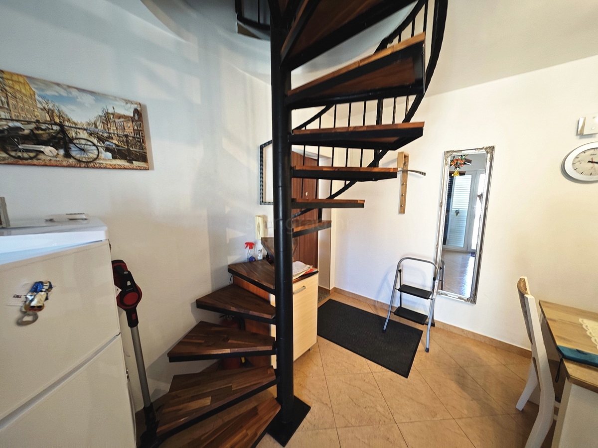 Baia di Soline, appartamento duplex vicino al mare!