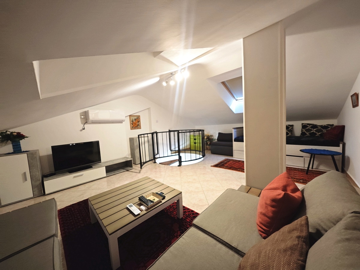 Baia di Soline, appartamento duplex vicino al mare!