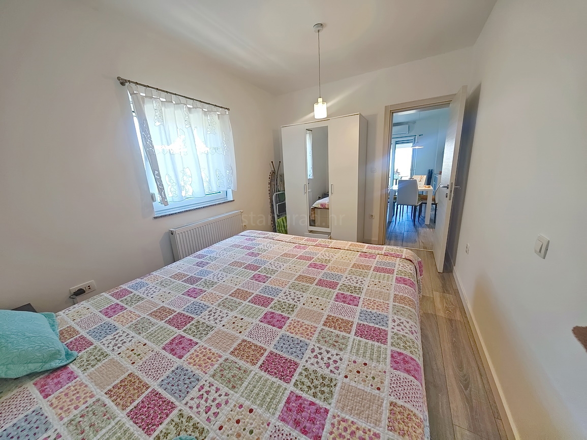 Soline Bay, appartamento arredato al 2° piano in posizione tranquilla!