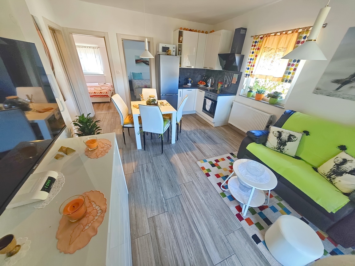 Soline Bay, appartamento arredato al 2° piano in posizione tranquilla!