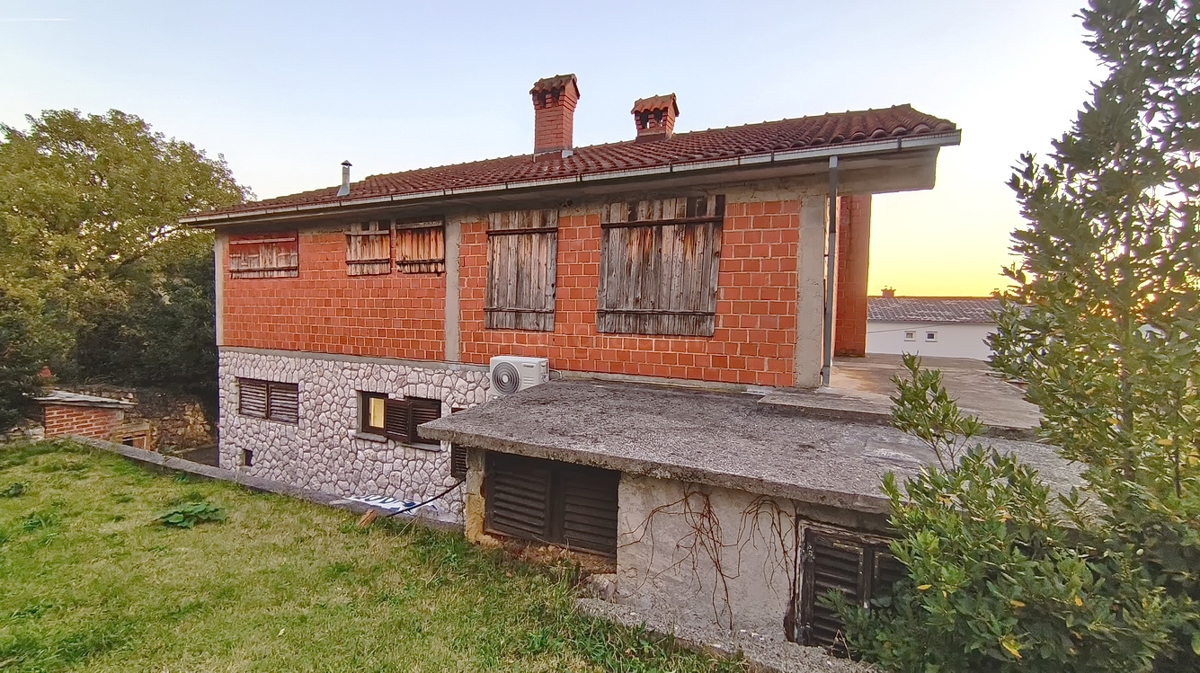 Crikvenica, appartamento al 1° piano in fase di costruzione, vicino al mare!