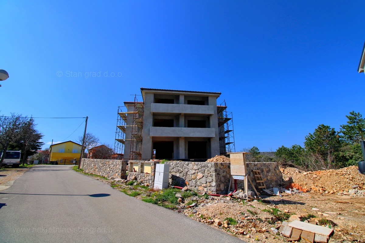 Silo, appartamento in nuova palazzina al 1° piano