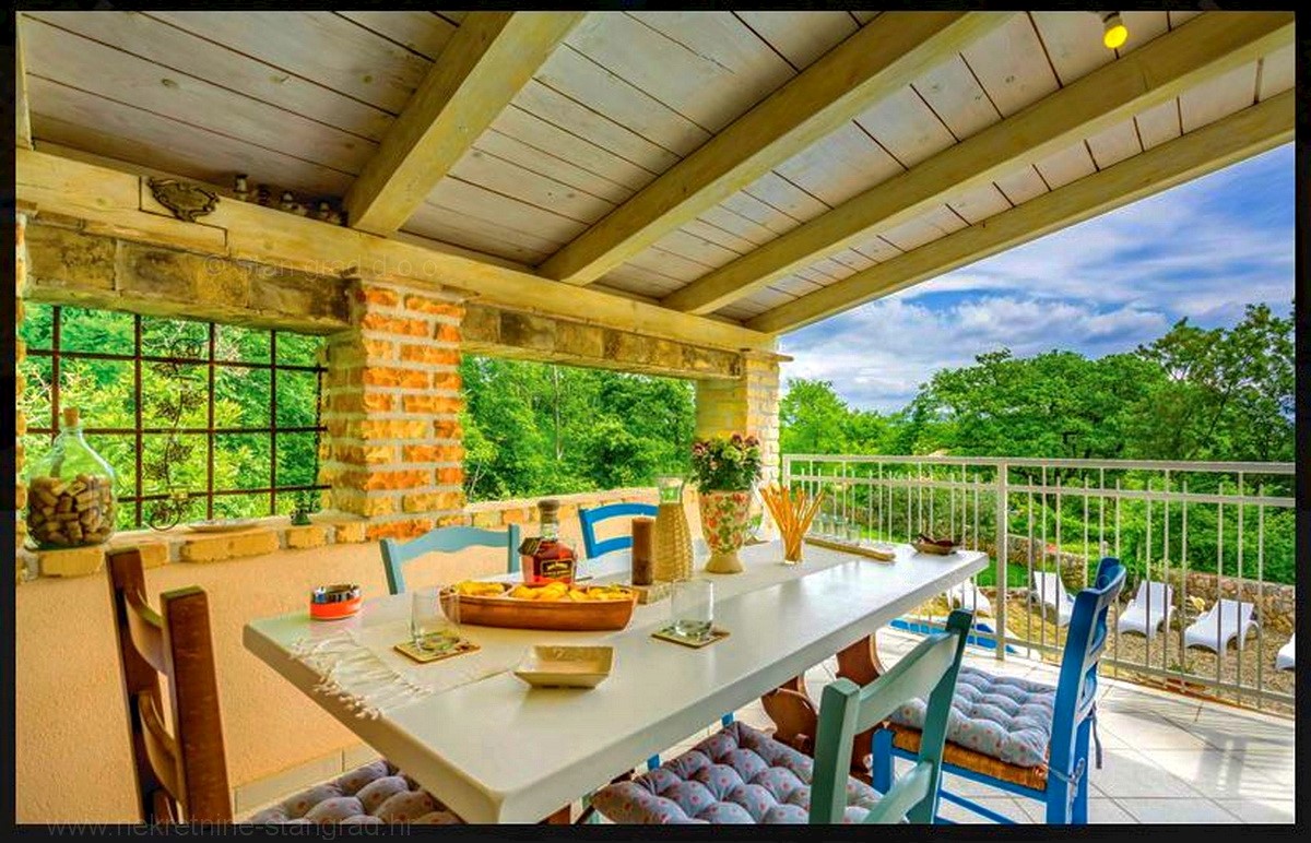 Šilo, dintorni, vecchia casa in pietra splendidamente ristrutturata con piscina in una posizione tranquilla!