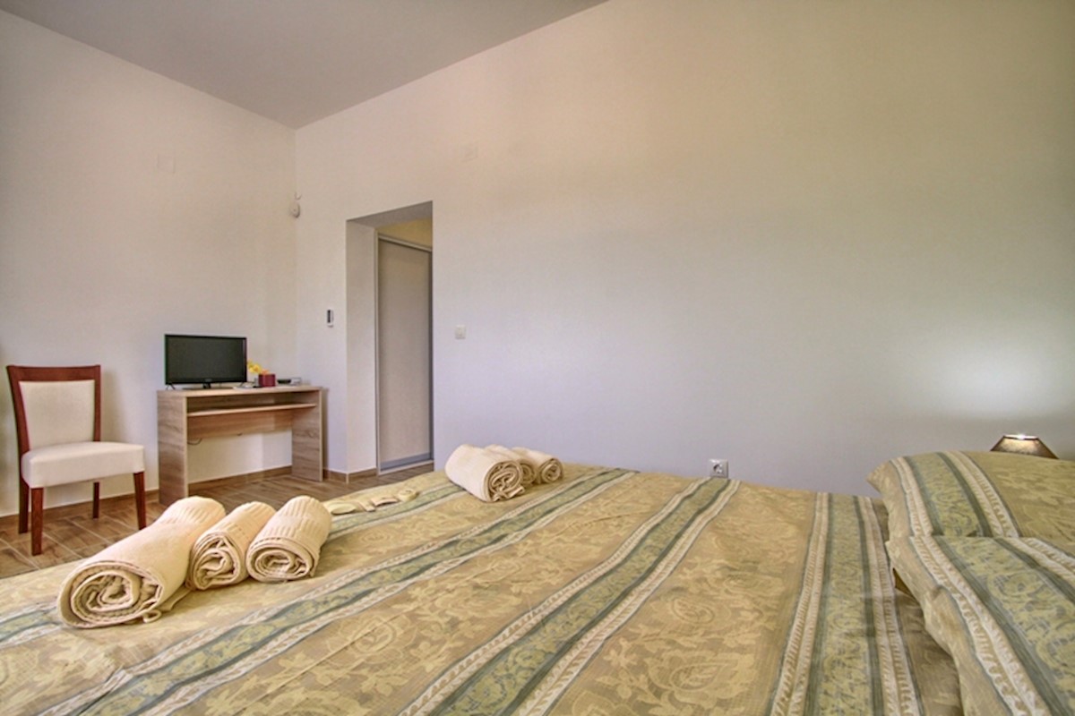 Vicino a Svetvinčent, lussuosa villa su un grande terreno!