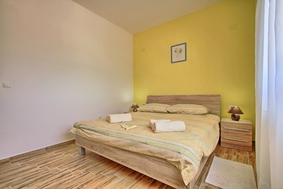 Vicino a Svetvinčent, lussuosa villa su un grande terreno!