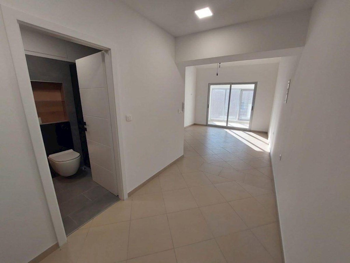 Appartamento di 63,53 m² in una zona tranquilla di Pola - una combinazione ideale di funzionalità e stile di vita mediterraneo