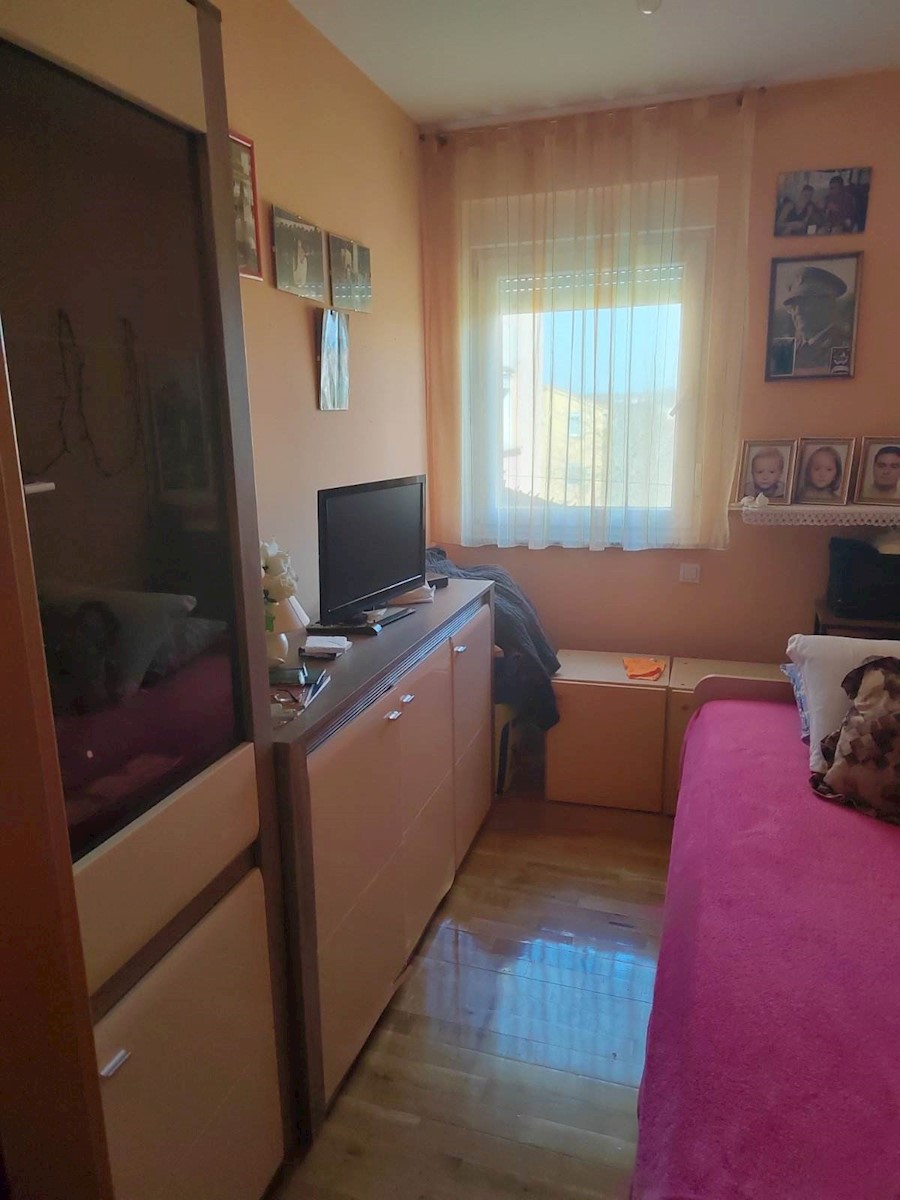 Bilocale a Pola, 64m2