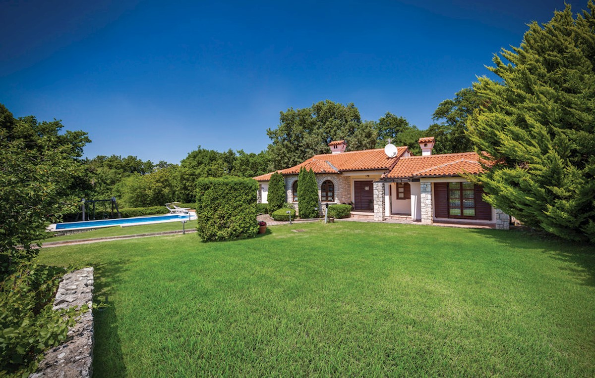 Villa vicino a Marčana, 300m2