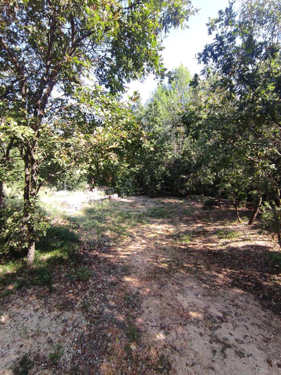 Casolare in costruzione - Šišan