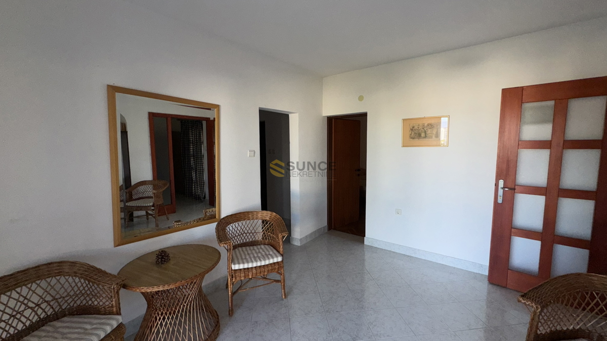 Malinska Vantačići casa indipendente su un ampio giardino paesaggistico vicino al mare!
