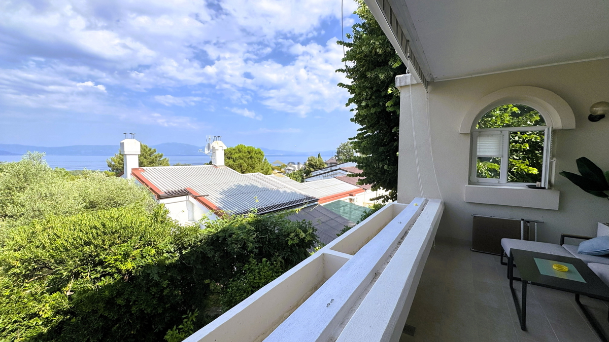 Njivice, spaziosa casa al piano terra con vista mare!