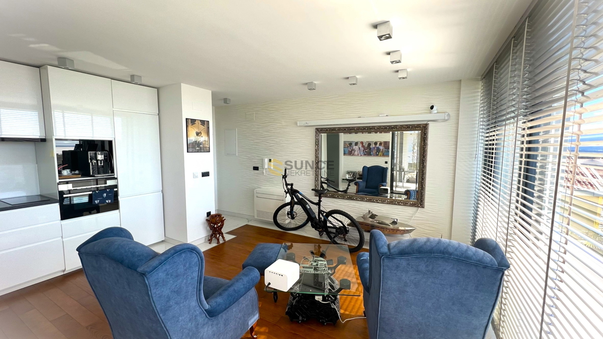 Città di Krk appartamento ammobiliato con vista mare!