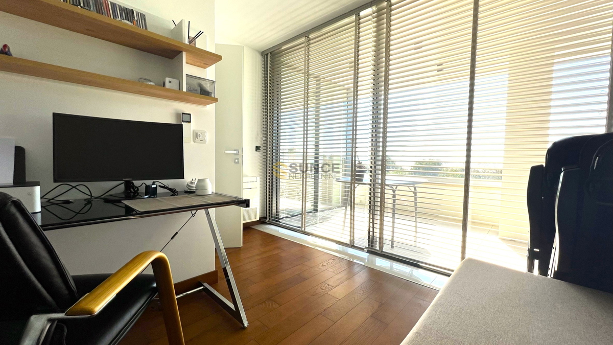 Città di Krk appartamento ammobiliato con vista mare!