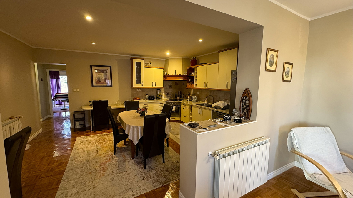 Malinska – Villetta bifamiliare 300 m², 600 m dal mare