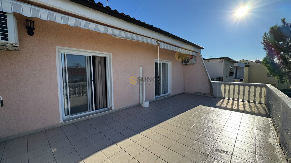 Malinska – Villetta bifamiliare 300 m², 600 m dal mare