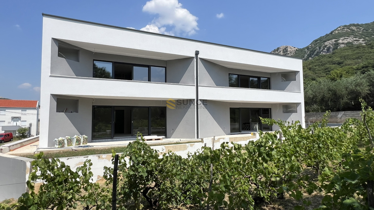 BAŠKA, dintorni, nuovo appartamento di 62 m2 al primo piano dell&apos;edificio!