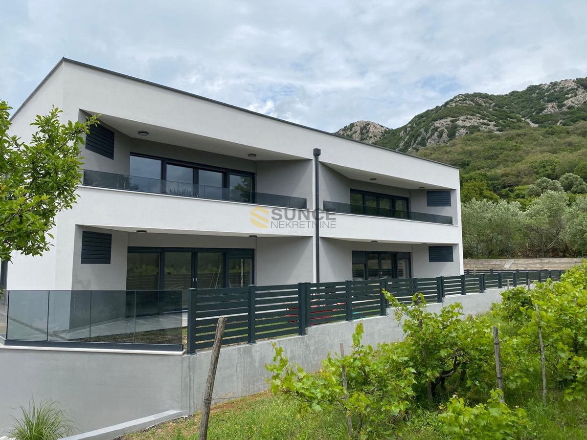 BAŠKA, dintorni, nuovo appartamento di 62 m2 al primo piano dell&apos;edificio!