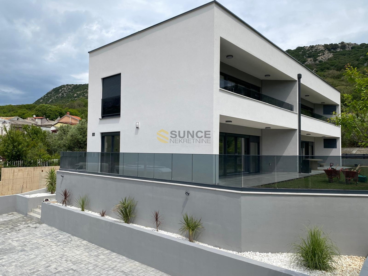BAŠKA, dintorni, nuovo appartamento di 62 m2 al primo piano dell&apos;edificio!