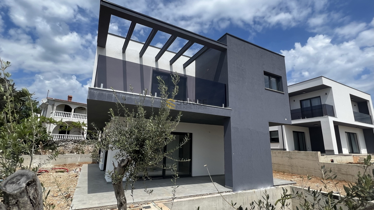 ISOLA DI KRK, nuova villa moderna con piscina e vista mare!