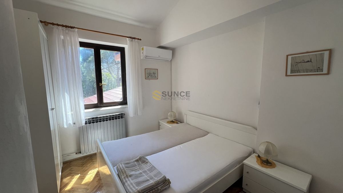 Punat, casa indipendente, prima fila al mare!