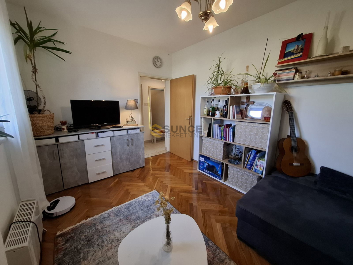 Appartamento nella città di Krk 51m2, posizione ideale!