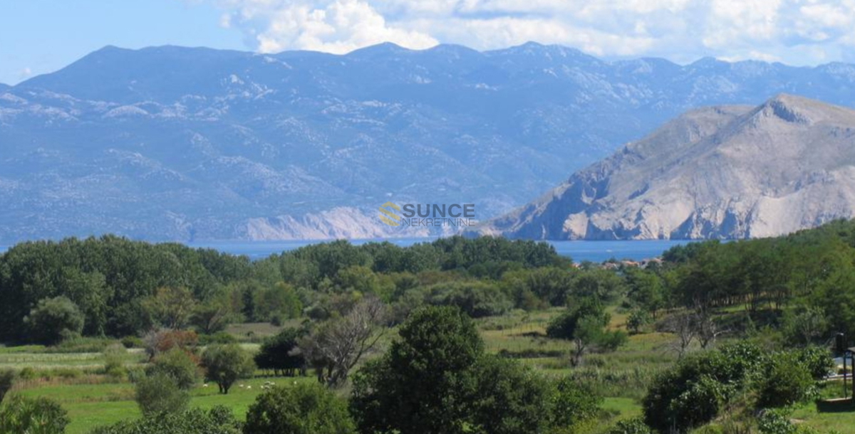 Baška - dintorni, casa indipendente con 5 appartamenti e vista!