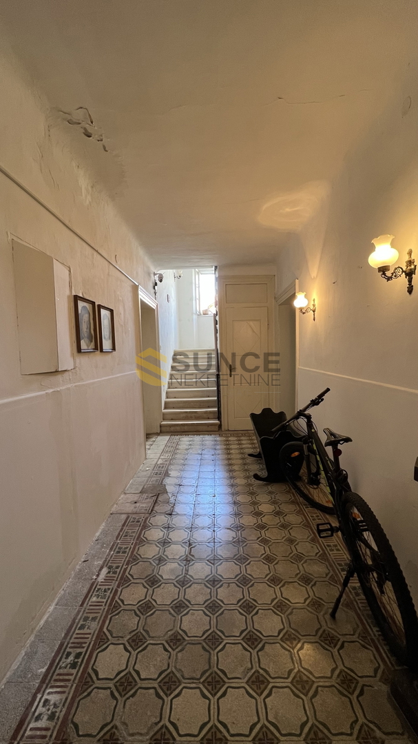 Mali Lošinj, casa in centro a 80 metri dal lungomare!