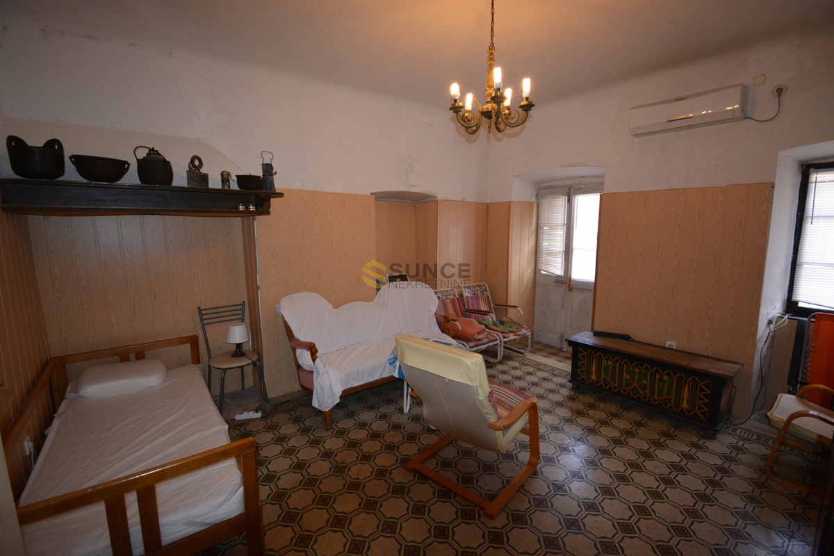 Mali Lošinj, casa in centro a 80 metri dal lungomare!